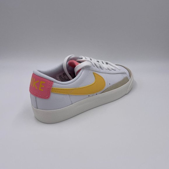 Nike Blazer Low ' 77 White Womens Shoes - Picture 8 of 8